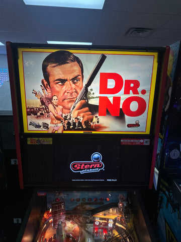 Image of Stern Pinball James Bond 007 Pro Pinball Machine