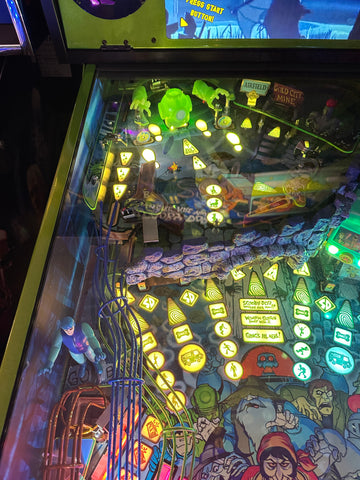 Image of Spooky Pinball Scooby-Doo Collectors Edition Pinball Machine