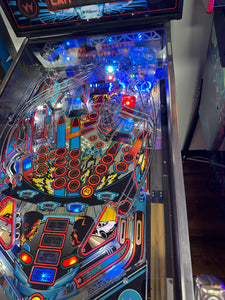 Williams Demolition Man Pinball Machine