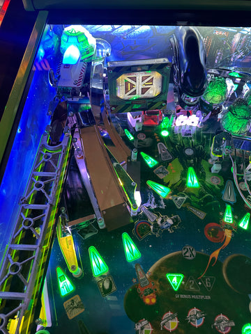 Image of Pinball Brothers Alien Limited Version Pinball Machine