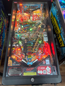 Stern Pinball James Bond 007 Pro Pinball Machine