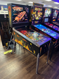 Williams Comet Pinball Machine