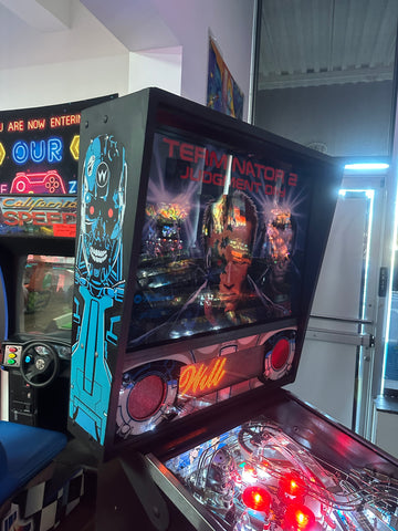 Image of Williams Terminator 2: Judgement Day Pinball Machine