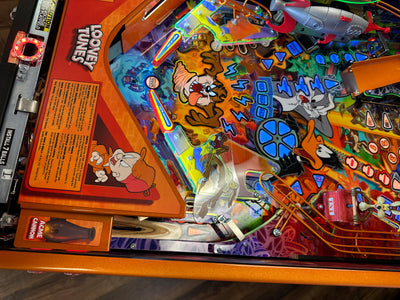 Spooky Pinball Looney Tunes Collectors Edition Pinball Machine