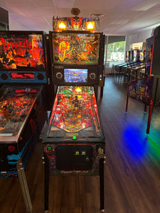 Stern Pinball Black Knight Sword of Rage Limited Edition Pinball Machine