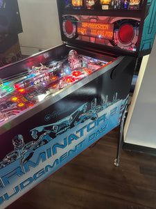 Williams Terminator 2: Judgement Day Pinball Machine