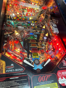 Stern Pinball James Bond 007 Pro Pinball Machine