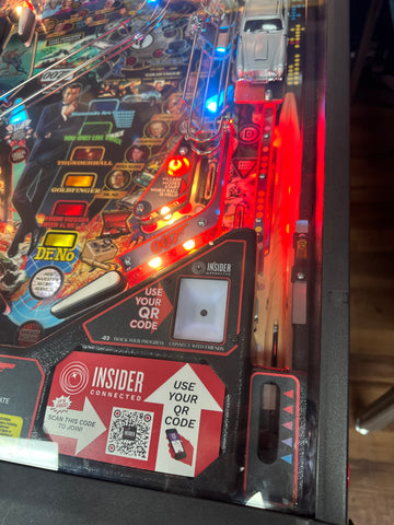 Image of Stern Pinball James Bond 007 Pro Pinball Machine