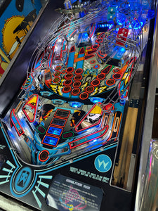 Williams Demolition Man Pinball Machine