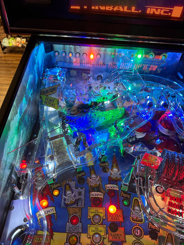 Image of Stern Pinball Pirates of the Caribbean Pinball Machine