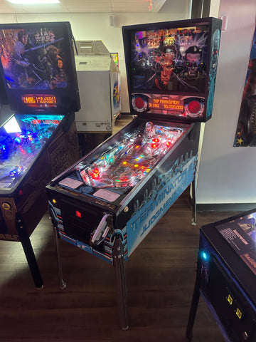 Image of Williams Terminator 2: Judgement Day Pinball Machine