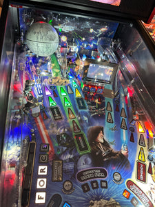 Stern Pinball Star Wars Pro Pinball Machine