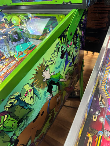 Image of Spooky Pinball Scooby-Doo Collectors Edition Pinball Machine