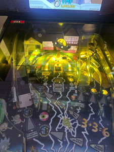 Spooky Pinball Rick and Morty Standard Pinball Machine