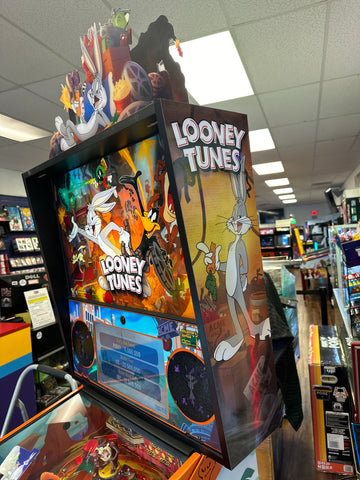 Image of Spooky Pinball Looney Tunes Collectors Edition Pinball Machine