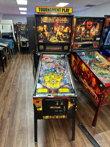 Image of Stern Pinball Pirates of the Caribbean Pinball Machine