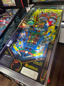 Gottlieb Surf 'n Safari Pinball Machine