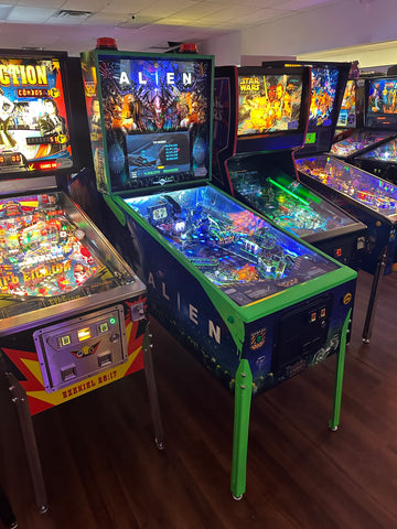 Image of Pinball Brothers Alien Limited Version Pinball Machine