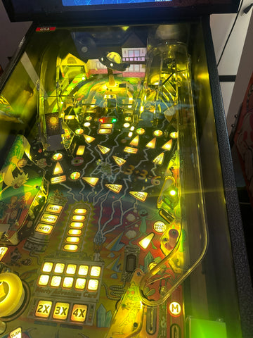 Image of Spooky Pinball Rick and Morty Standard Pinball Machine